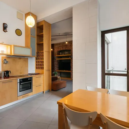 Native Krupnicza 7 *